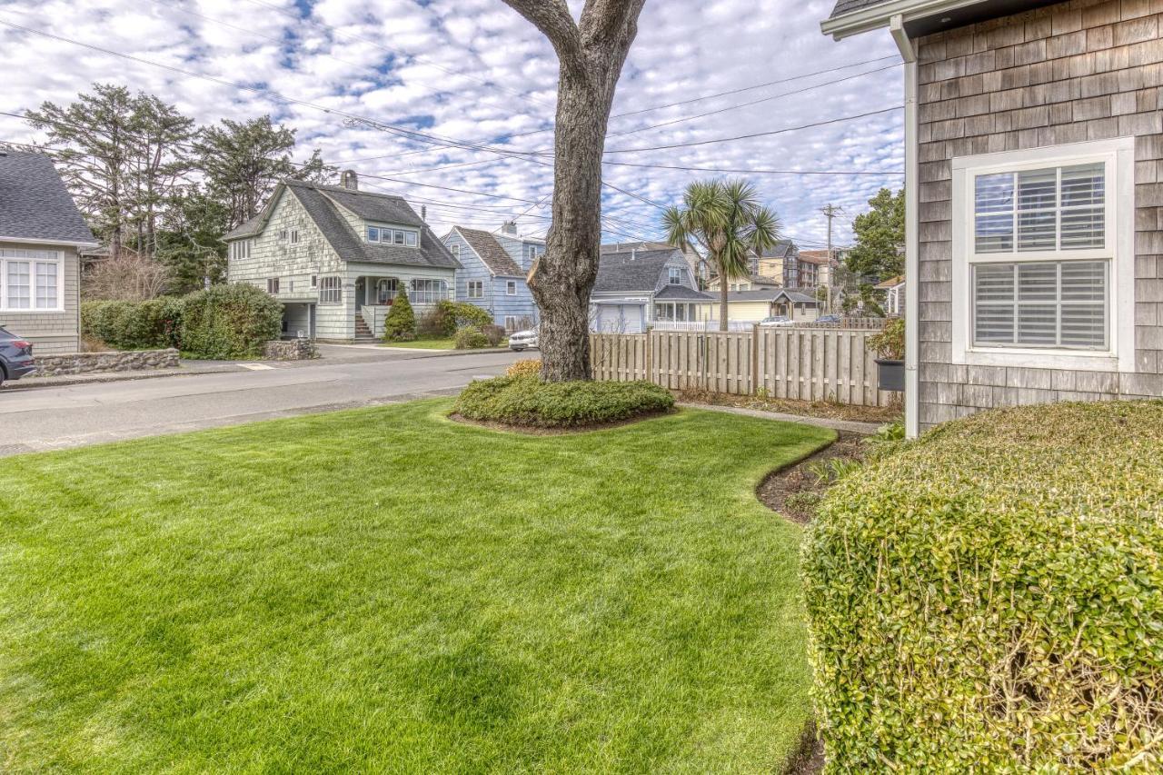 Seaside Classic Cottage Bagian luar foto