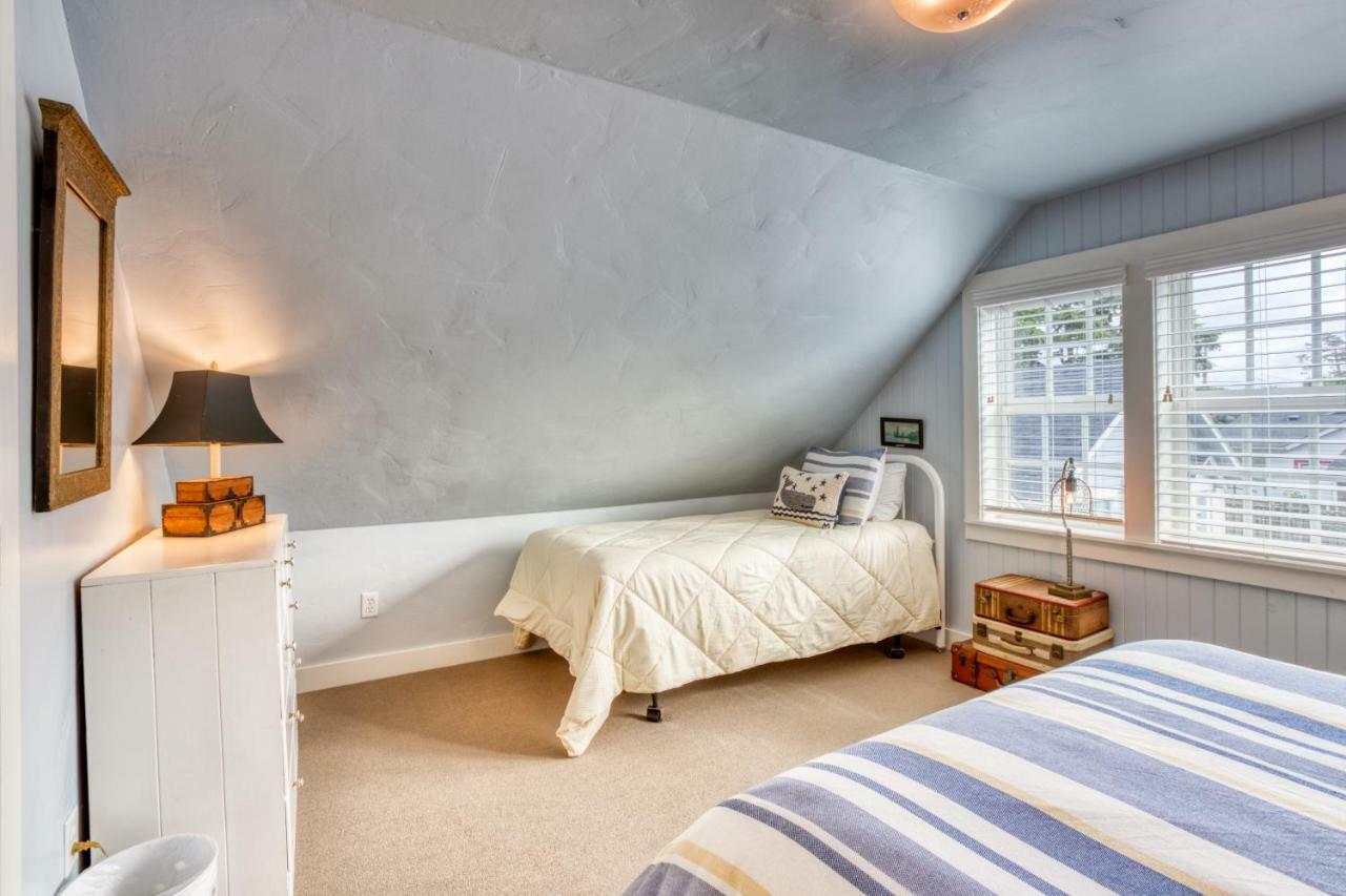 Seaside Classic Cottage Bagian luar foto