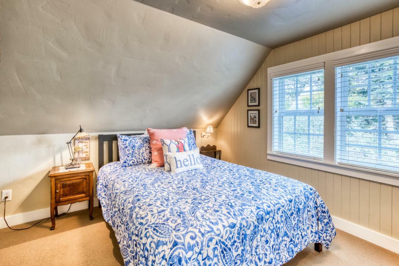 Seaside Classic Cottage Bagian luar foto