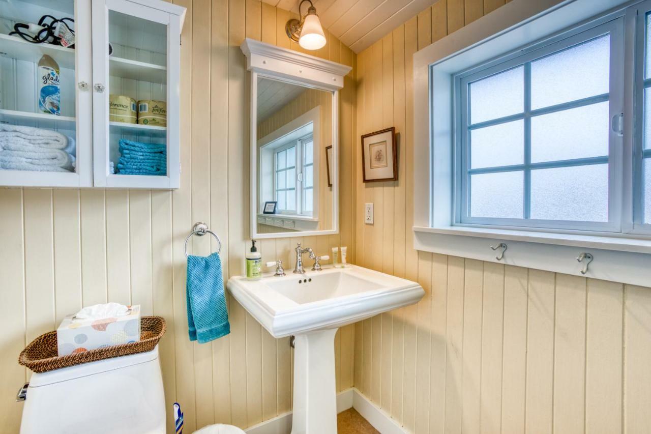Seaside Classic Cottage Bagian luar foto