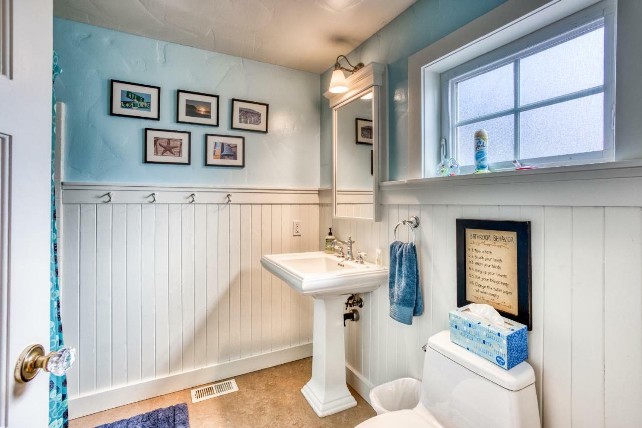 Seaside Classic Cottage Bagian luar foto